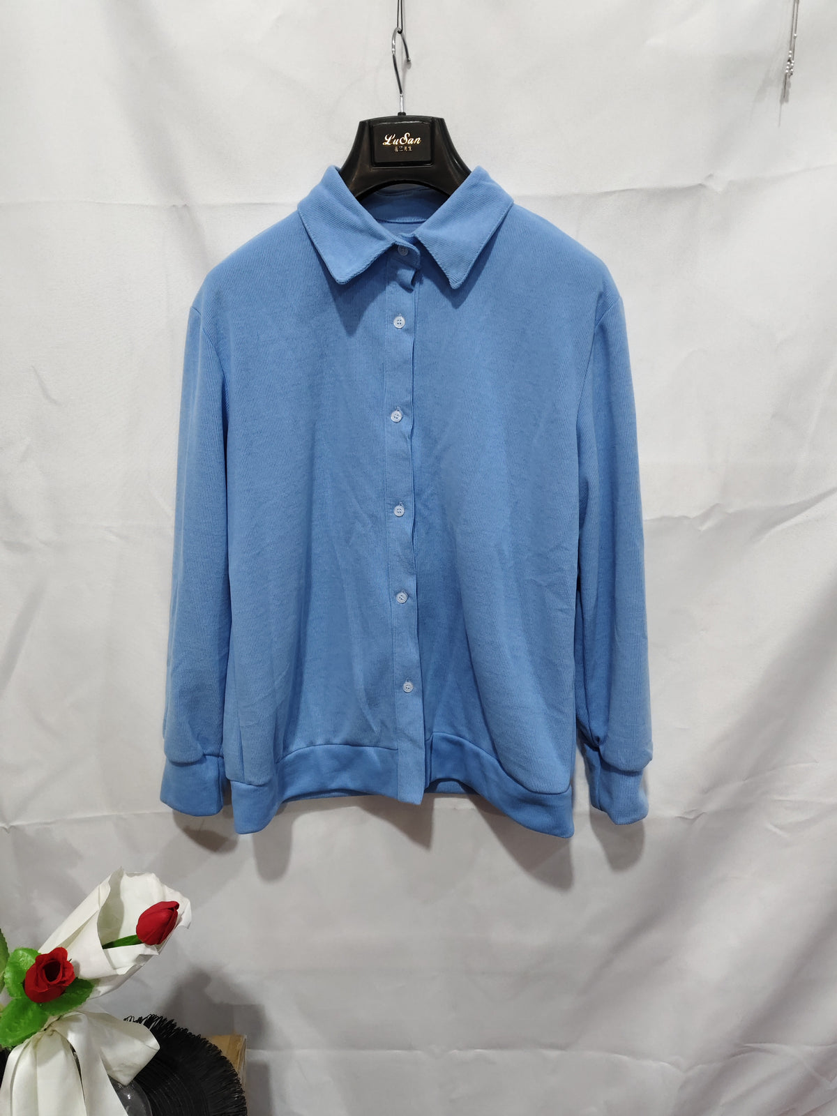 Pull femme col chemisier boutonné en maille - vue 5