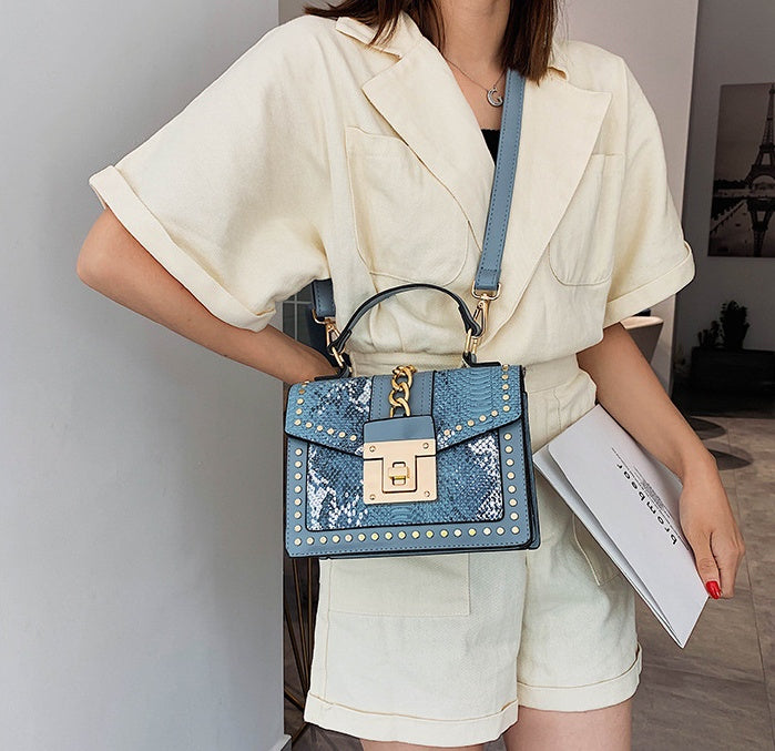 Sac bandoulière femme effet croco - vue 6