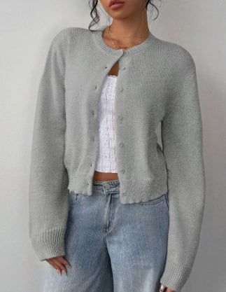 Cardigan femme maille cintré - porté de face
